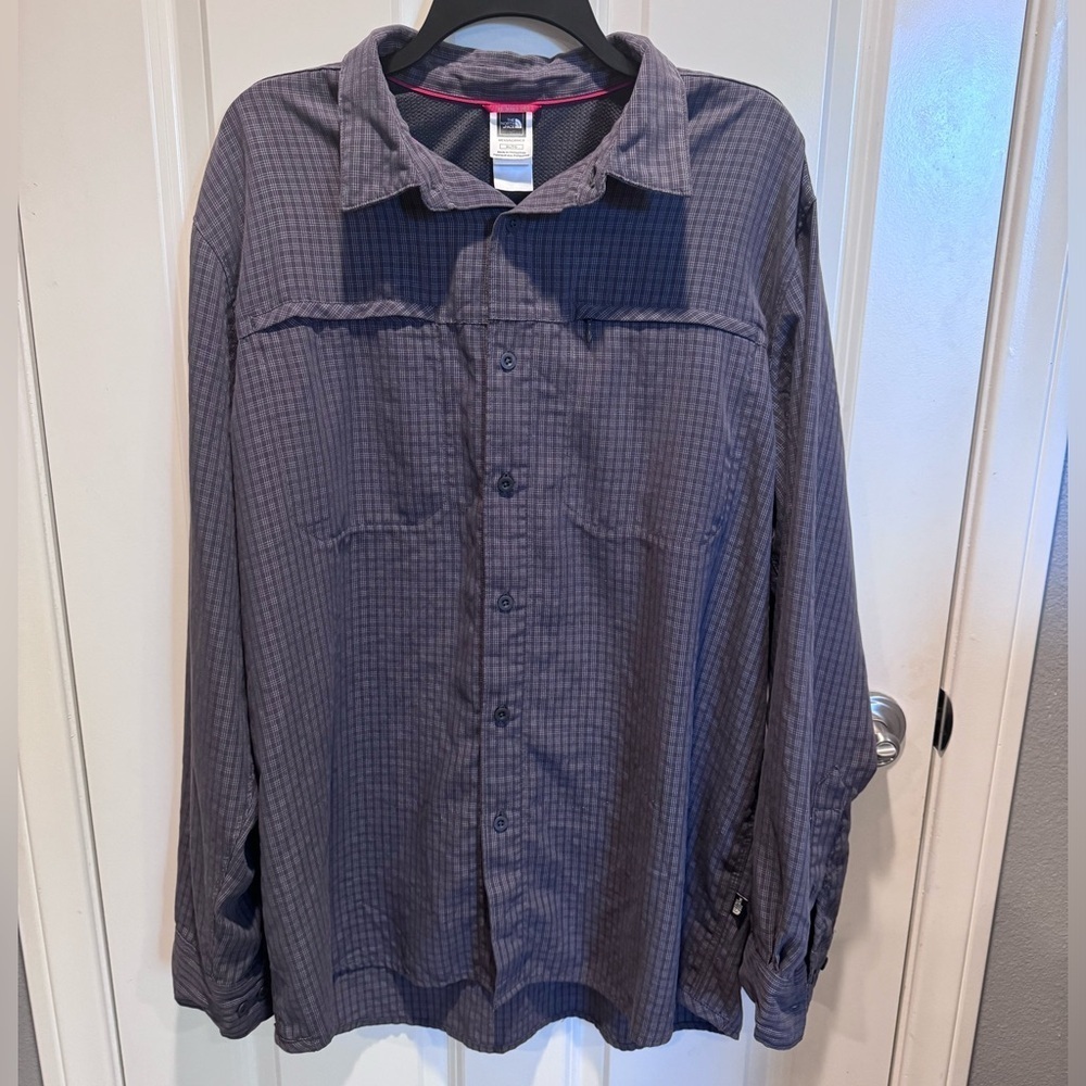 North Face Men’s Plaid Button-Up Shirt